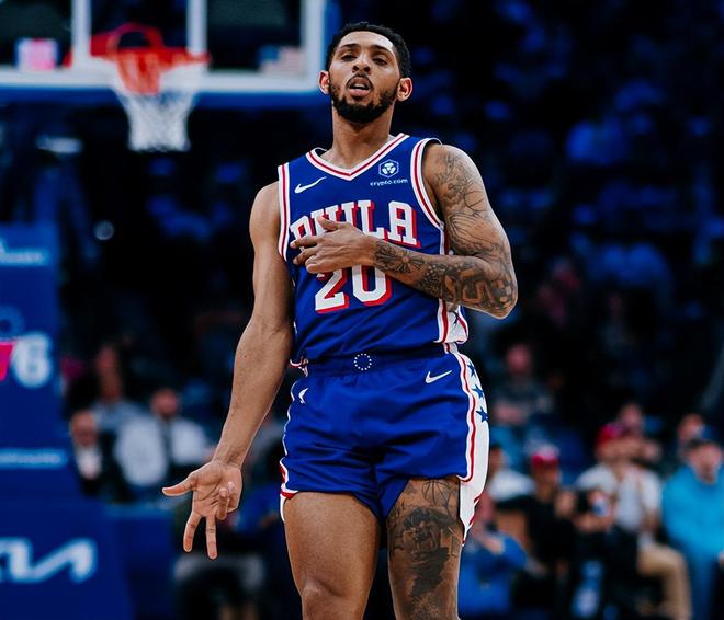 32分10助8中8命中成历史首例：CBA弃将佩恩在NBA书